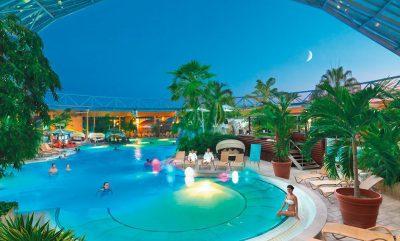 Hotel Apfelbaum, Therme Erding, Innenbecken bei Mondschein